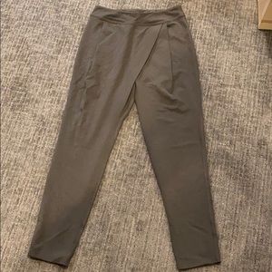 Lululemon Gray-Green Pleated Front Legging Pant